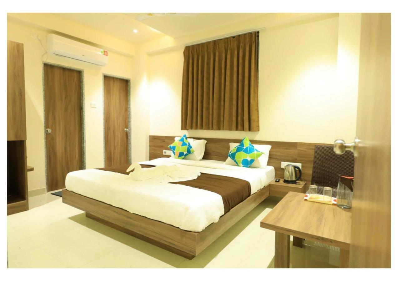 Hotel Scintilla Somnāth المظهر الخارجي الصورة